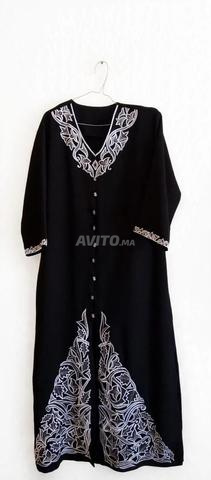 Abaya Pakistanaise Brodé - Couleur Noir - Taille M/L - 2