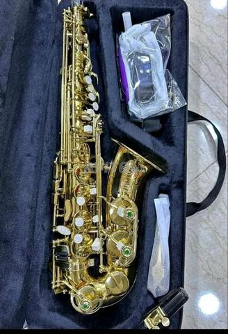 Saxophone neuf