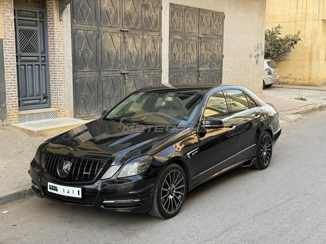 Mercedes Benz E220