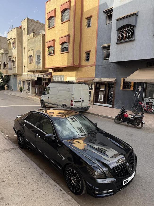 Mercedes Benz E220