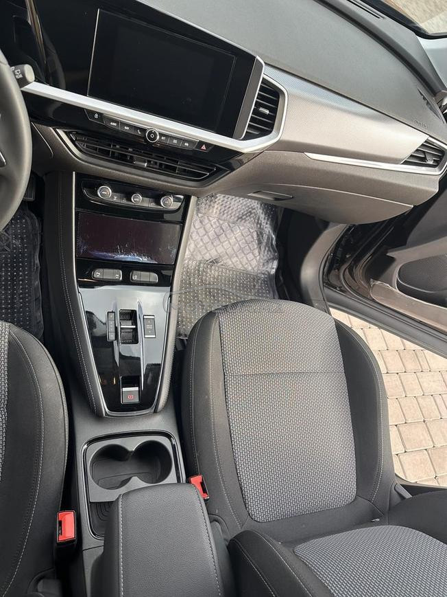 Opel grandland AutomatiUe model Nivembre 2024