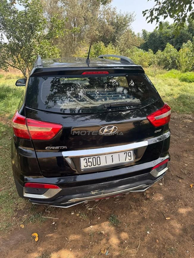 Hyundai creta للبيع باقا مزيانة وفي حالة جيدة 