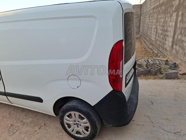 Vente de voitures d'occasion - 2