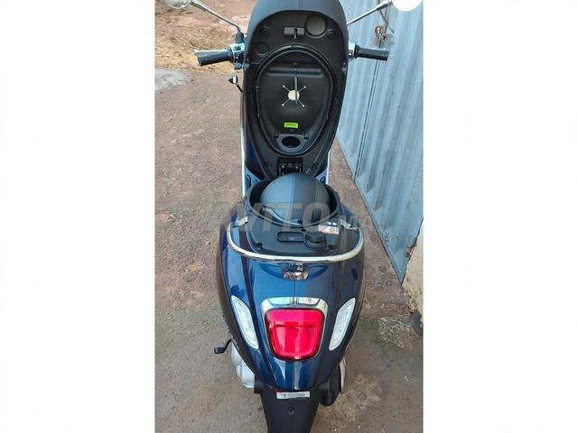 Vespa Primavera 50cc 0km NEUF 2025 - Bleu - 2