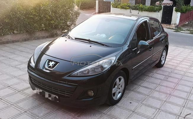 Peugeot 207 très bon état jamais accidenté 