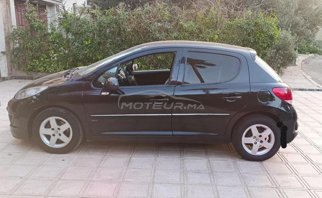 Peugeot 207 très bon état jamais accidenté 