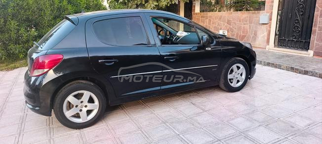 Peugeot 207 très bon état jamais accidenté 