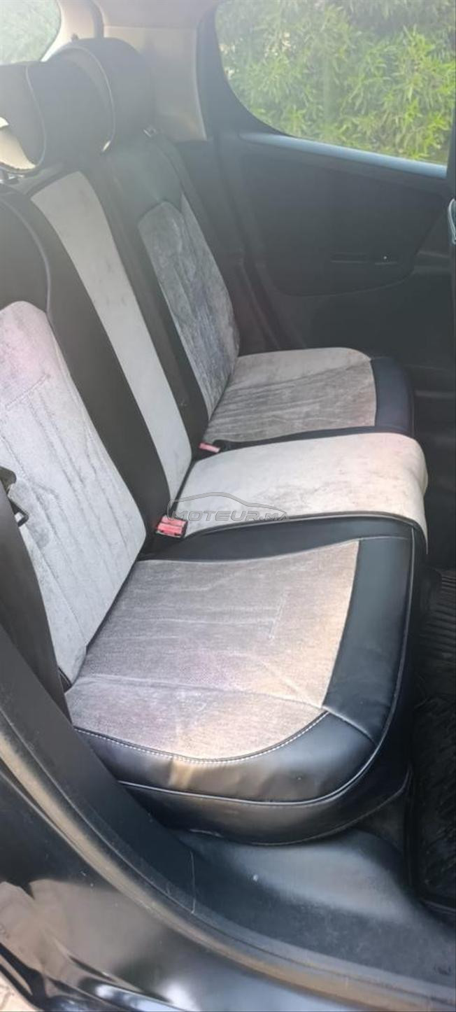 Peugeot 207 très bon état jamais accidenté 