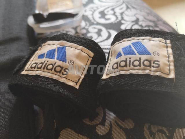 Équipement de kickboxing en bon état - 2