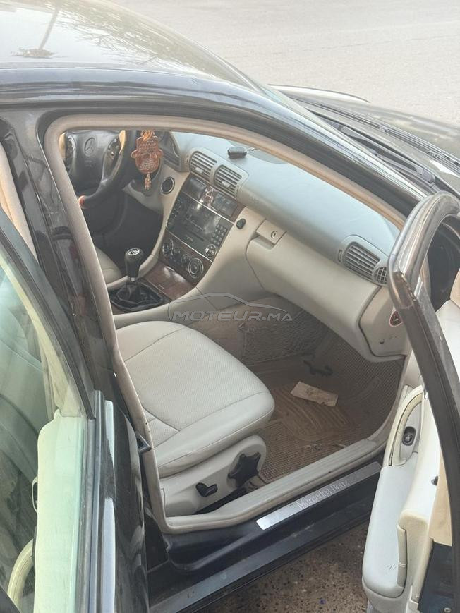 w203 bonne état jamais accidenté 