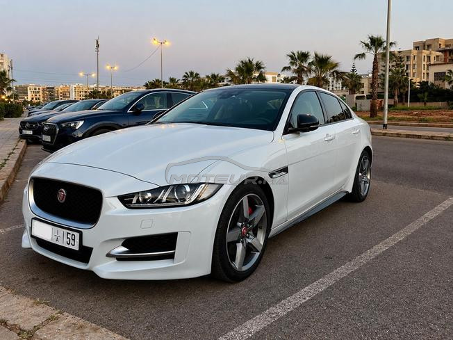 JAGUAR XE R-SPORT 2.0 DIESEL