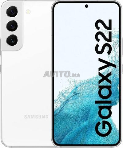 Samsung Galaxy S22 normal - 2