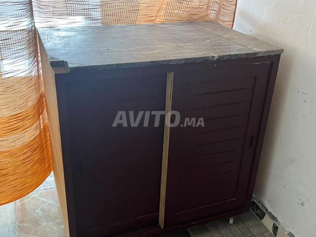 Meubles et équipements à vendre – Vente séparée - 2