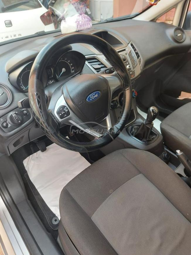 ford fiesta a vendre