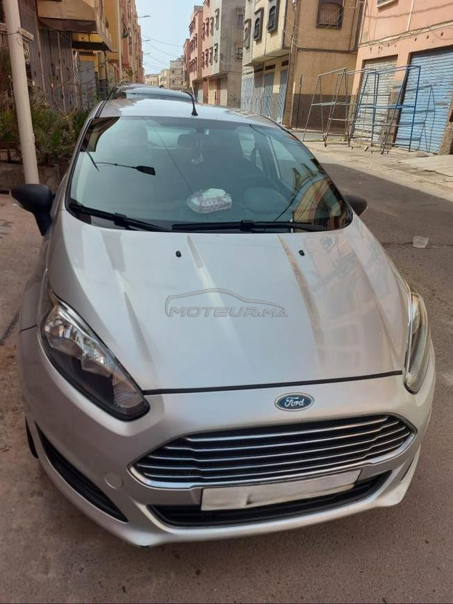 ford fiesta a vendre