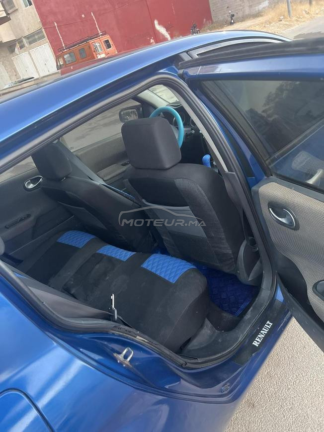 Renault Megane Essence Manuelle 2009  à Fès