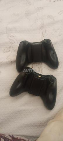 Deux manettes Xbox360 original - 2