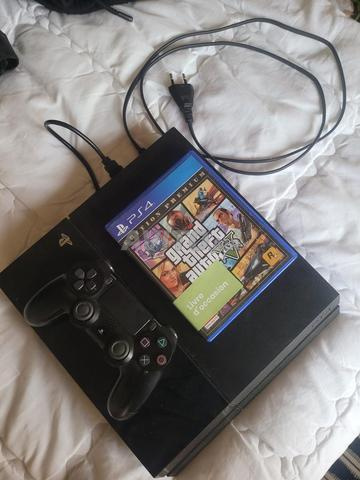 PS4 avec 1 manette et jeu GTA 5 - 2