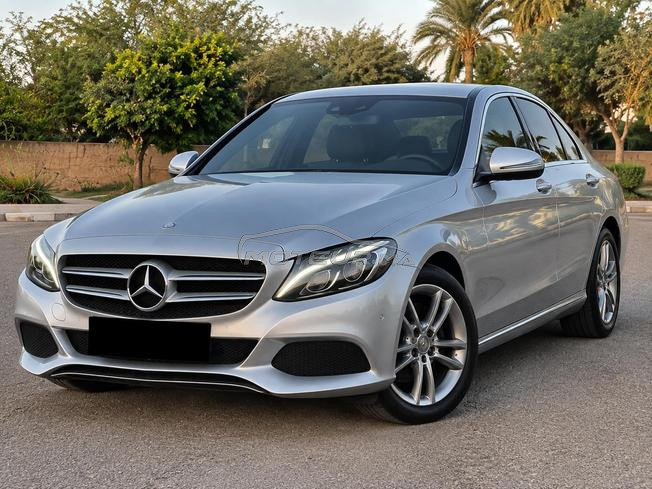Mercedes C220 W205 Automatique – 2014 – 225.000 KM