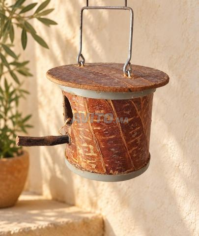 Petit nichoir artisanal suspendu - 2