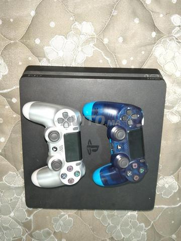 Playstation 4 - 2