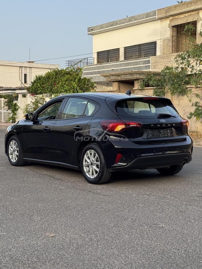 Ford focus fin 2022 comme neuf 75k klm