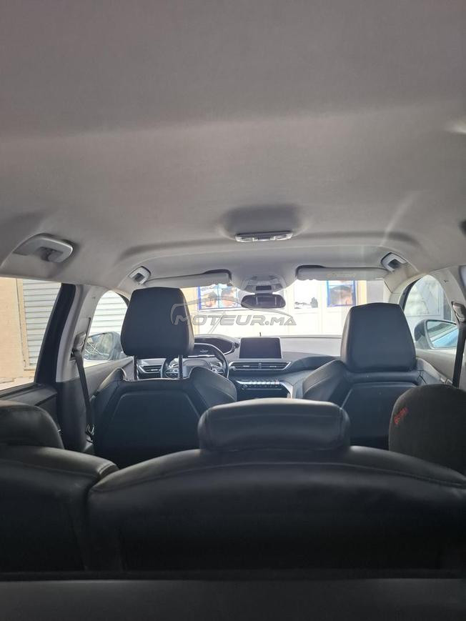 Peugeot 5008 Allure– confortable & bien entretenue