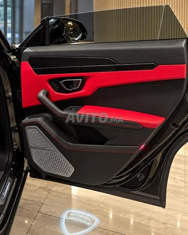 Lamborghini Urus Essence Automatique 2023