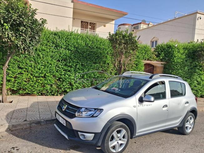 Dacia Sandero stepway Diesel Manuelle 2016 à Safi