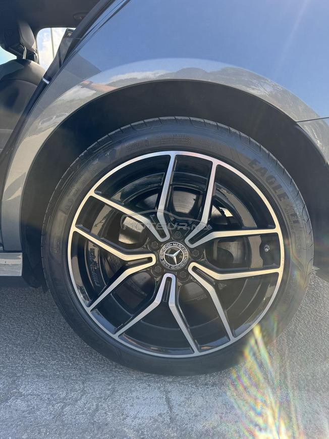 Mercedes E300 