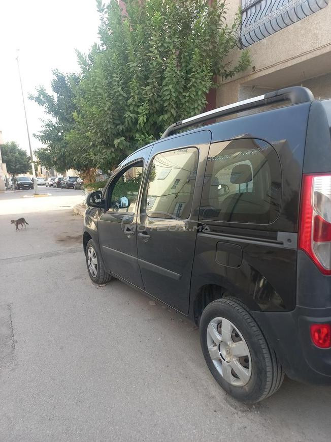 سيارة للبيع