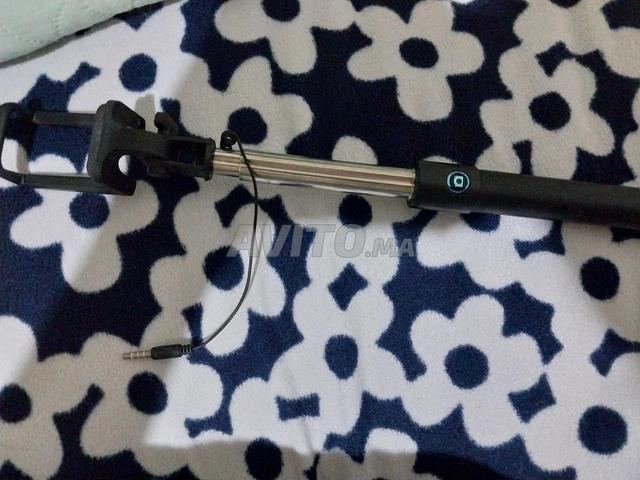Support téléphone extensible jusqu’à 1 m - 2