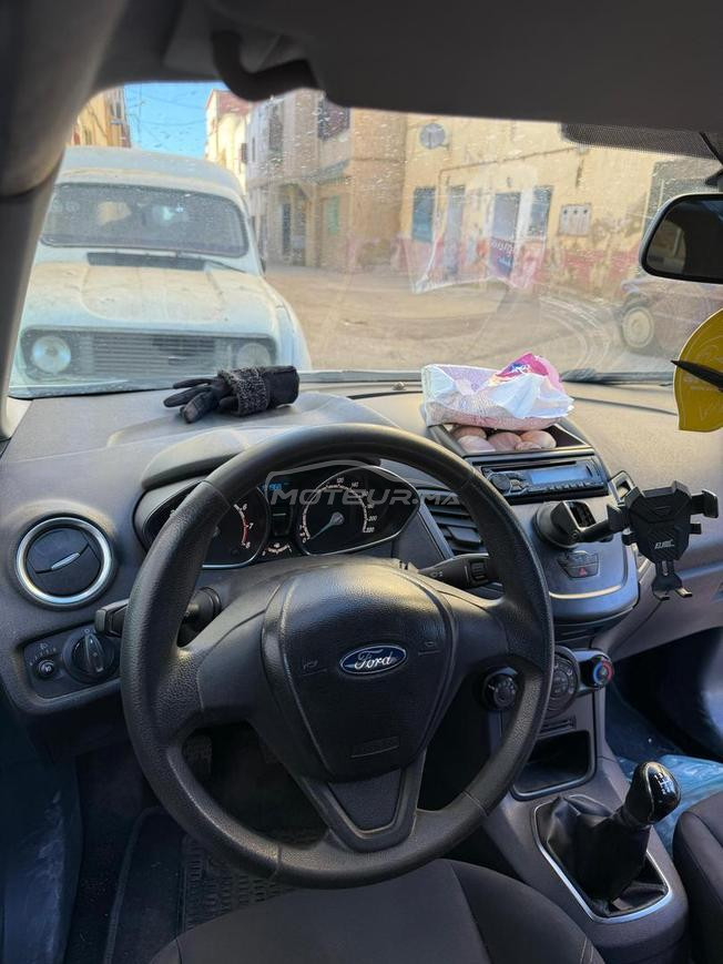 Ford Fiesta Essence Manuelle 2016 à Fès