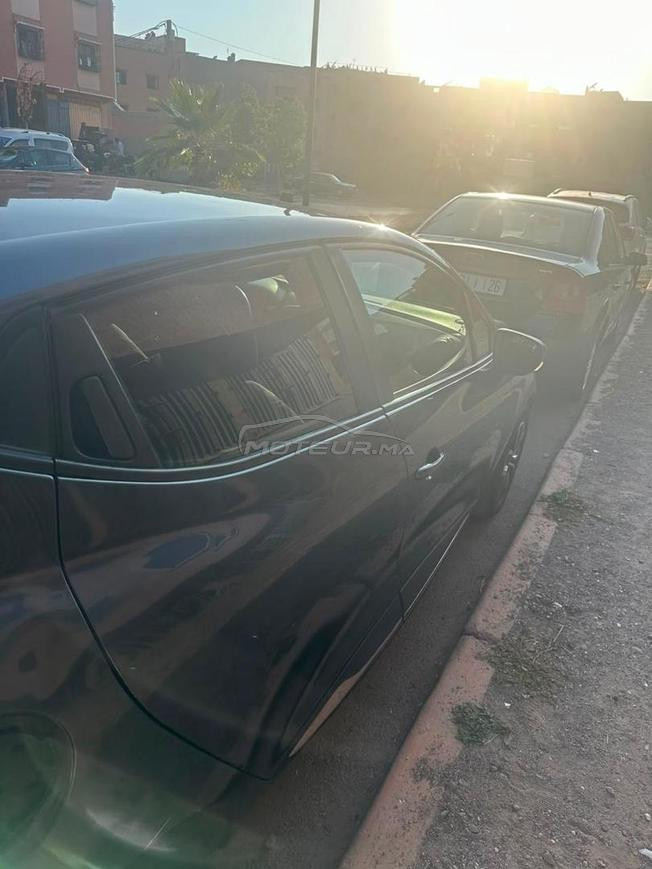 voiture clio a vendre
