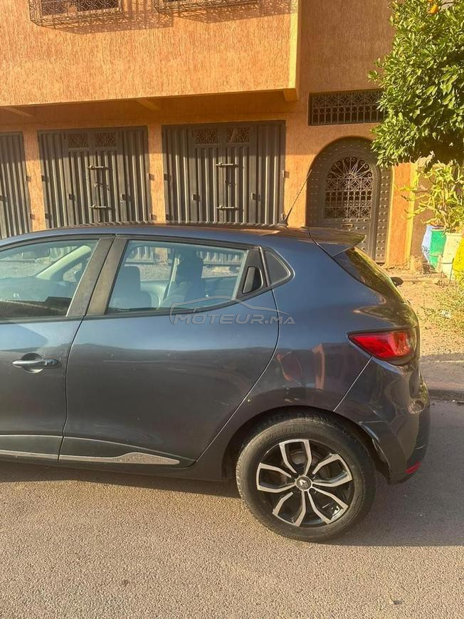 voiture clio a vendre