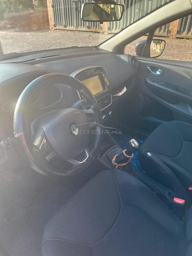 voiture clio a vendre