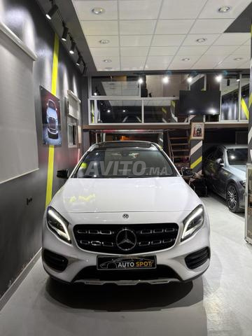 مرسيدس بنز GLA 200d باك AMG - 2