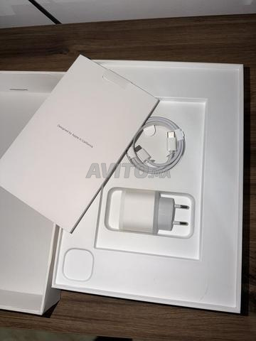 iPad Pro 11 M4 Wifi et 5G Emballage Magic Keyboard - 2