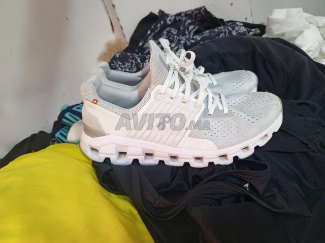 Chaussures On Running Cloud Swiss Taille 40.5 (Neuf)
