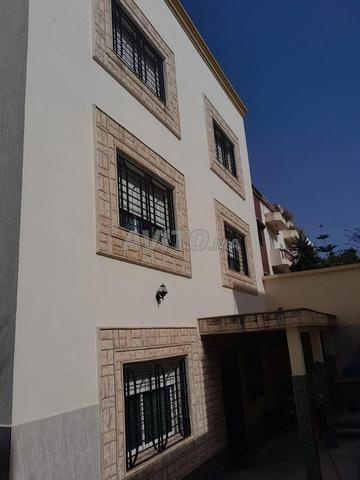 VILLA LUXUEUSE À VENDRE À AIN SEBAA 390m2