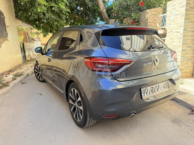 Renault Clio Diesel Manuelle 2023 à Oujda - 2