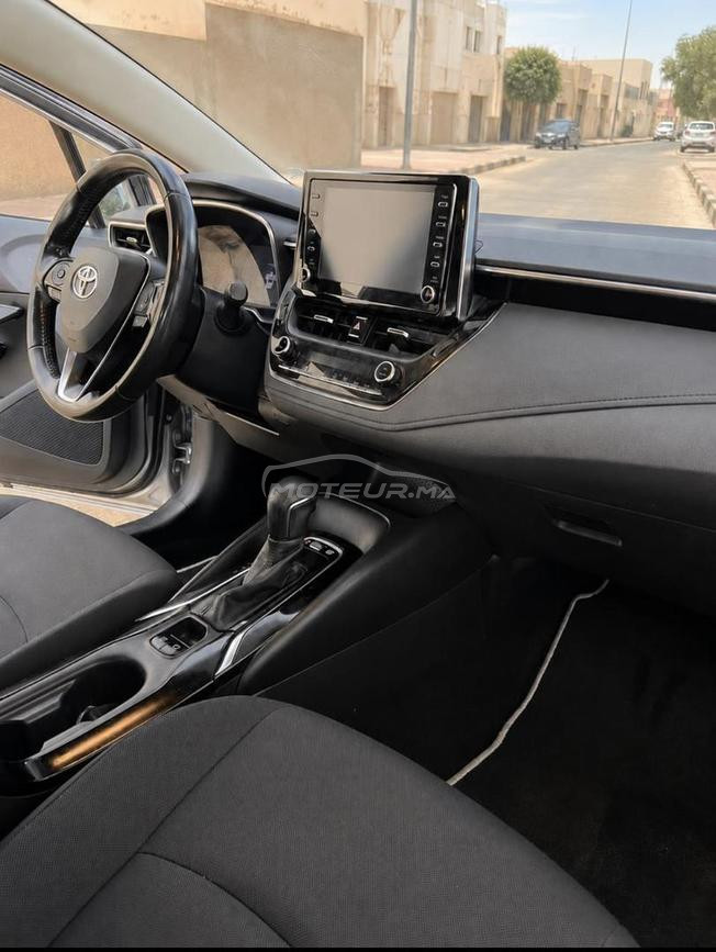 TOYOTA COROLLA HYBRID – ESSENCE / ÉLECTRIQUE 2022 
