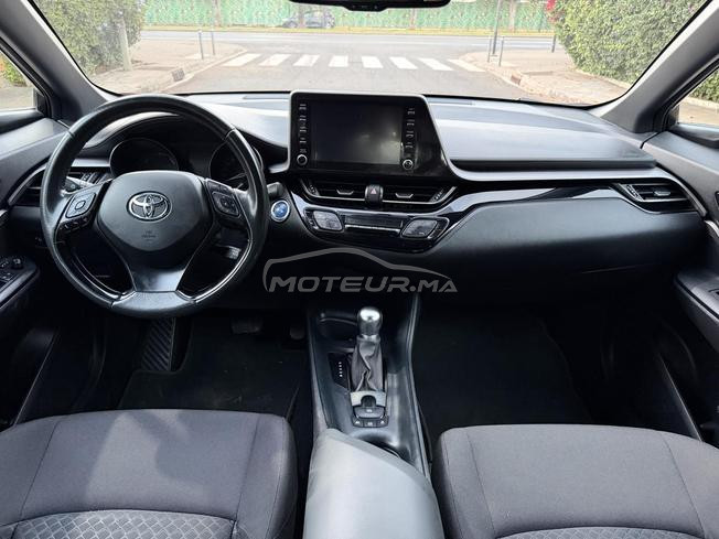 à vendre Toyota CHR hybride 