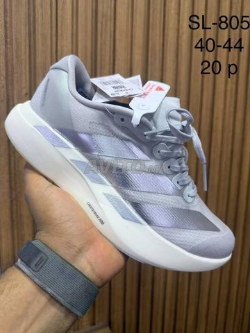 Baskets propres de haute qualité prix 220 😍😍 - 2
