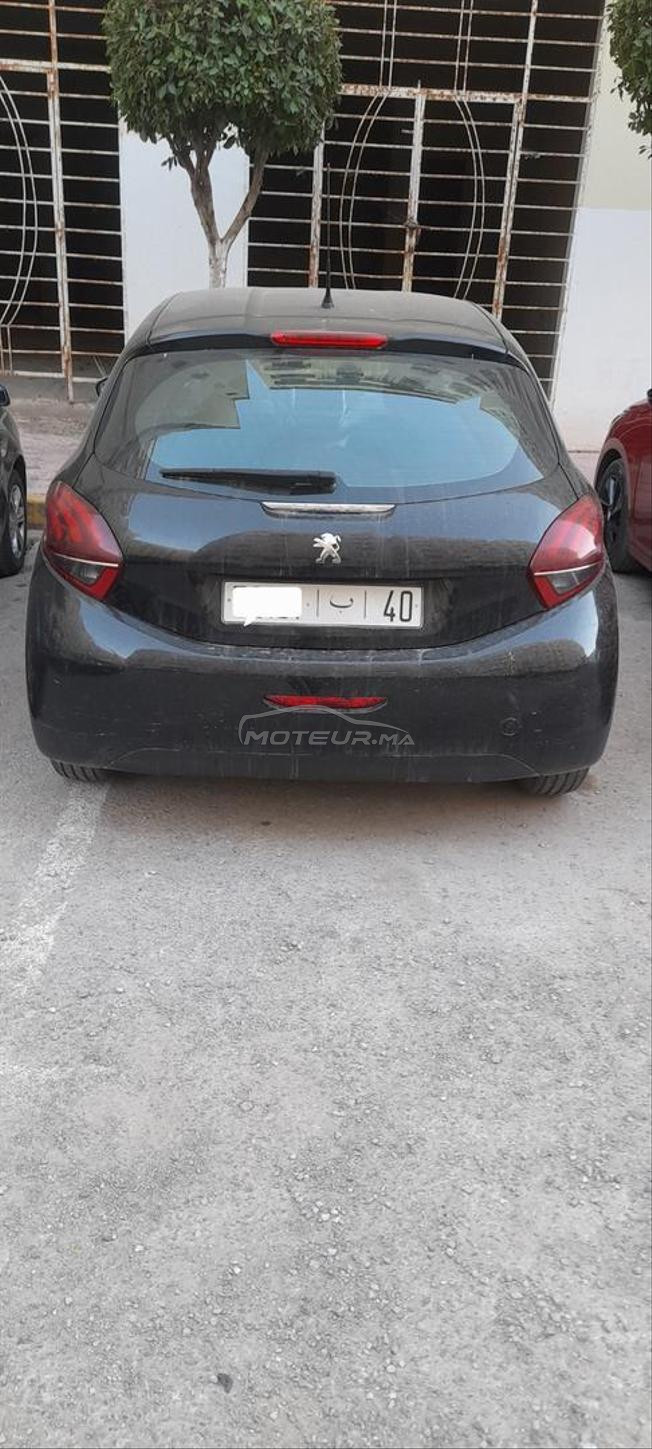Peugeot 208 essence 