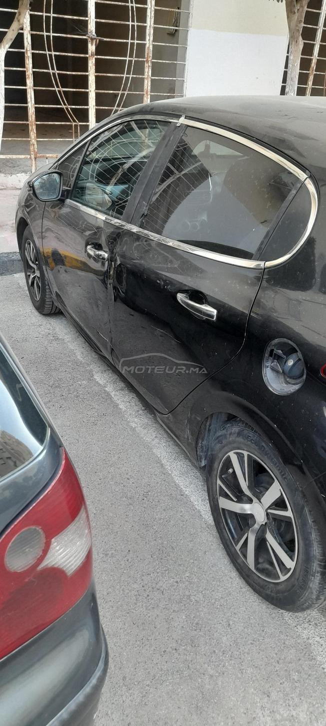 Peugeot 208 essence 