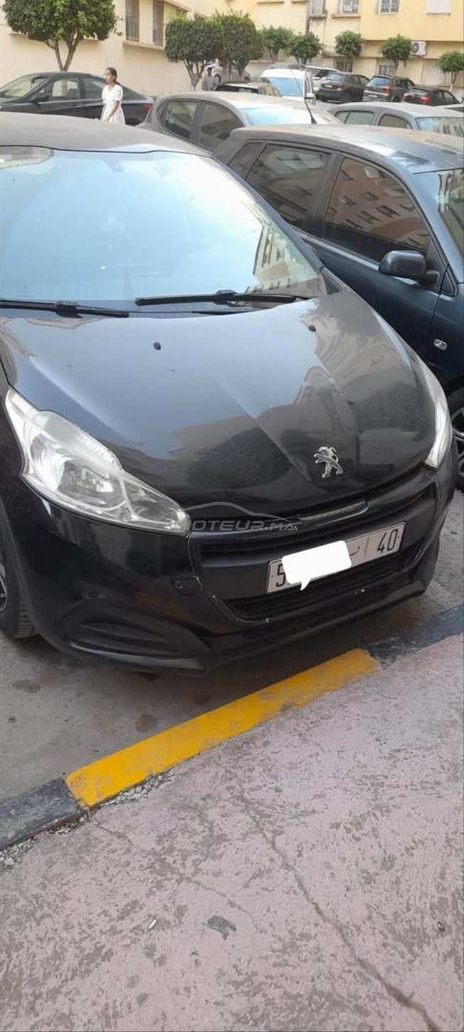 Peugeot 208 essence 