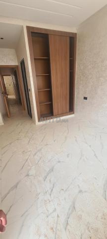 شقة للكراء طريق إيموزار - 2