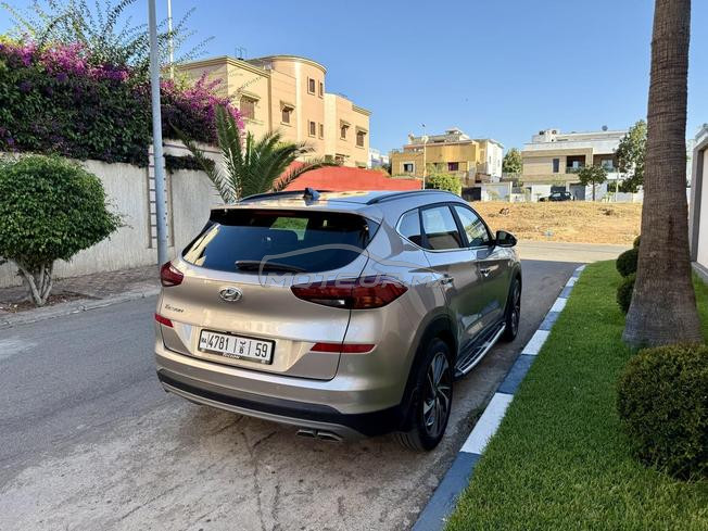 HYUNDAI TUCSON 1ère main