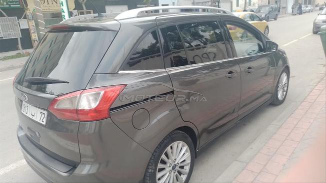 Ford C Max Diesel Manuelle 7 place 2016 à Tétouan